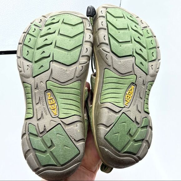 Keen Mens Newport H2 Sandals Green Washable Size 5 - Picture 9 of 12